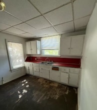 1353 N Morgan St in Decatur, IL - Building Photo - Building Photo