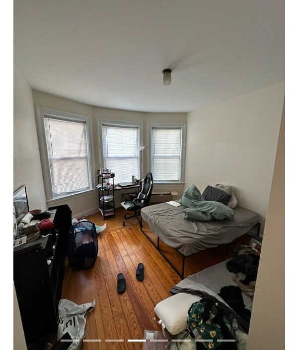 property at 54 Ashford St