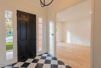 2390 Crombie Ct in Westlake Village, CA - Building Photo - Building Photo