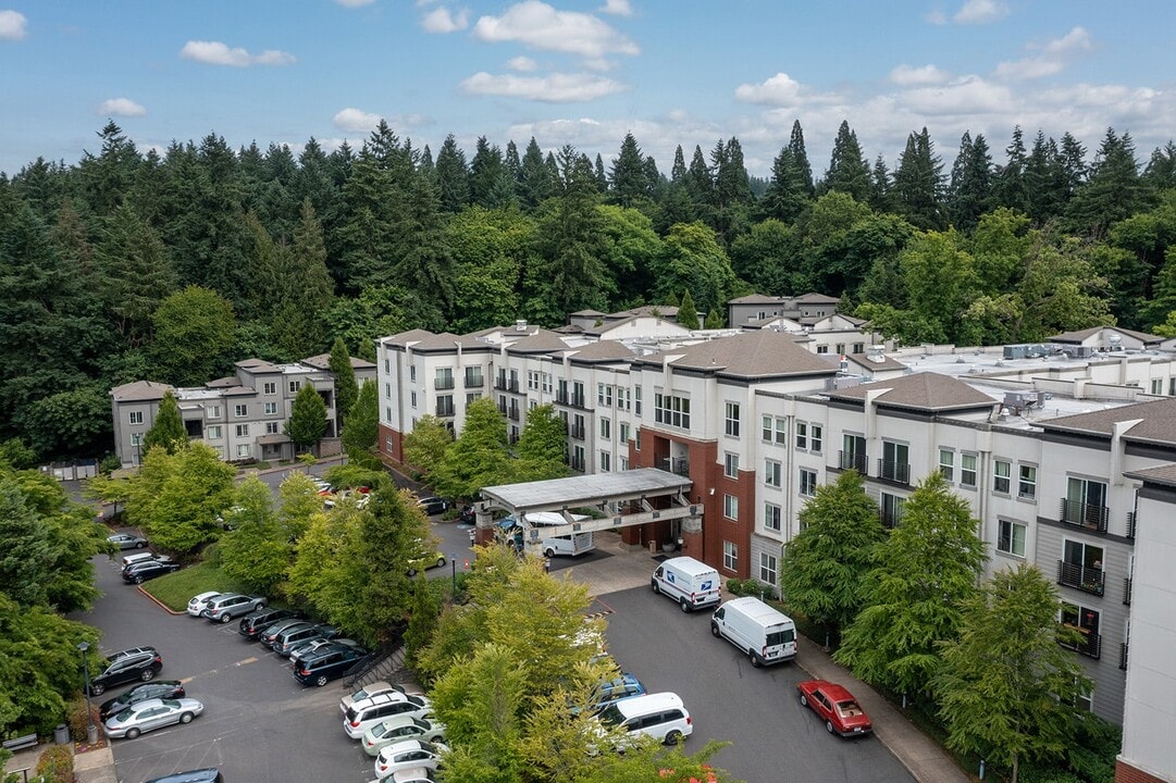 Heights at Columbia Knoll Senior Apartments in Portland, OR - Foto de edificio