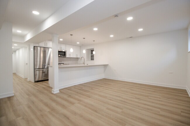 1139 N Winchester Ave in Chicago, IL - Building Photo - Building Photo