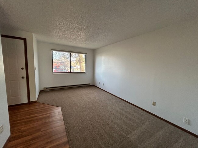 217 Glenda Dr in Loveland, CO - Building Photo - Building Photo