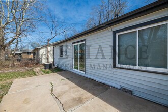 2239 S Millwood Ave in Wichita, KS - Building Photo - Building Photo