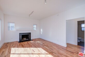 3216 Bellevue Ave in Los Angeles, CA - Foto de edificio - Building Photo