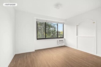 372 Central Prk W in New York, NY - Foto de edificio - Building Photo