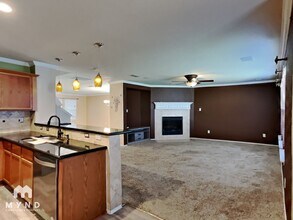 507 Darlene Trail in Euless, TX - Foto de edificio - Building Photo