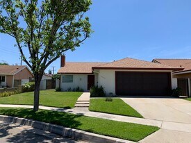 12952 Andy Dr in Cerritos, CA - Building Photo