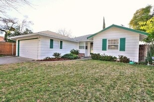 1817 Vesta Way in Sacramento, CA - Building Photo