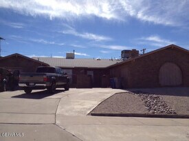 10428 Seawood Dr in El Paso, TX - Building Photo