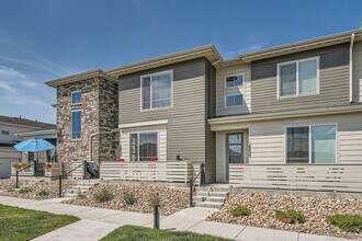 16433 Askins Lp in Parker, CO - Building Photo - Building Photo