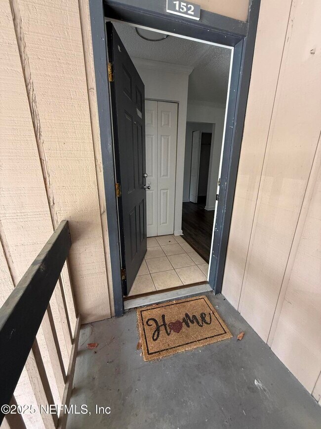 8849 Old Kings Rd S in Jacksonville, FL - Building Photo - Building Photo