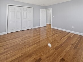 530 Willard St in Quincy, MA - Foto de edificio - Building Photo