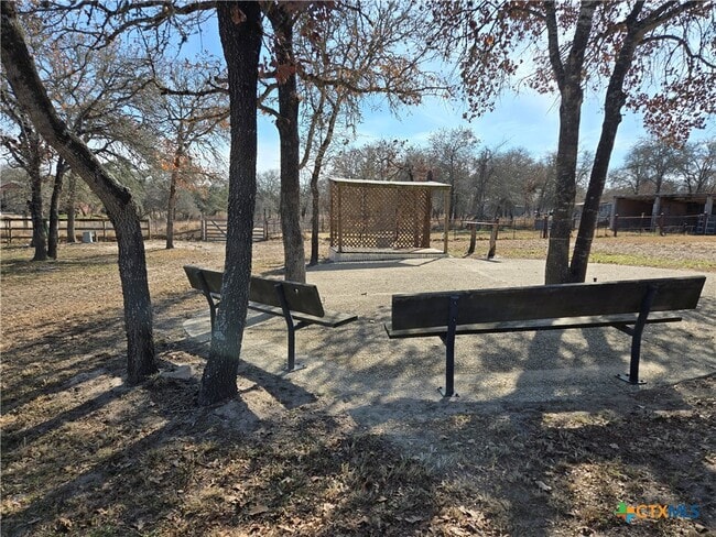 property at 265 Sandy Oaks Dr