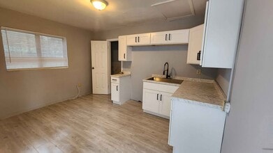 2252 Maple Ave, Unit 2254 #2 in Ft. Myers, FL - Building Photo - Building Photo