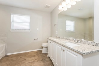 405 Heritage Dr in Crowley, TX - Building Photo - Building Photo