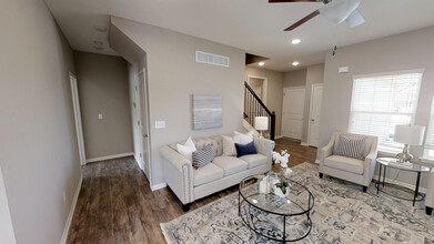 Herrington Park Townhomes in Shawnee, KS - Building Photo - Interior Photo