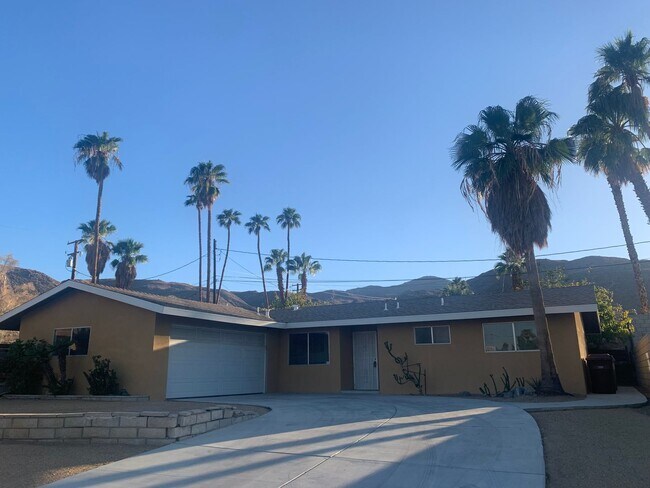 property at 39250 Lillie Cir