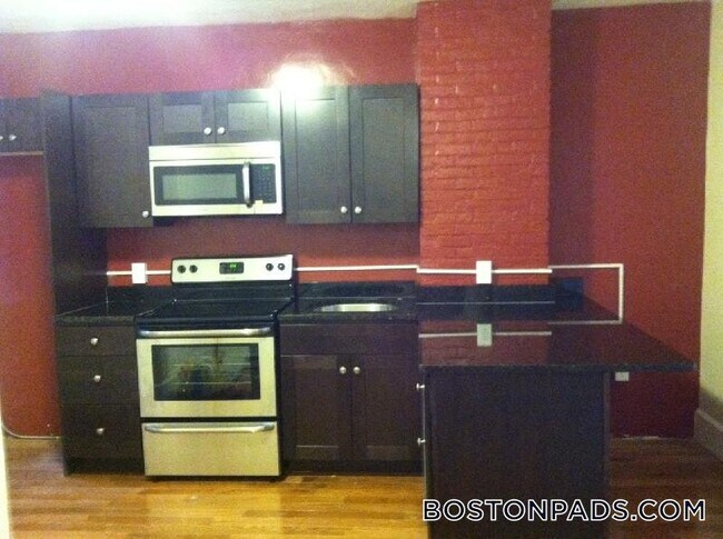 161 Endicott St in Boston, MA - Building Photo - Building Photo