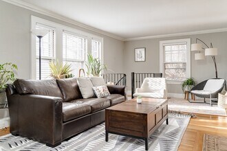 125 York Terrace in Brookline, MA - Building Photo - Building Photo
