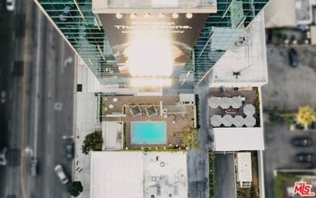 1480 Vine St in Los Angeles, CA - Building Photo - Building Photo