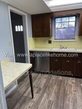 6276 E 129 St in Grandview, MO - Building Photo - Building Photo