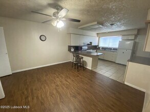 4421 49th St in Lubbock, TX - Building Photo - Building Photo