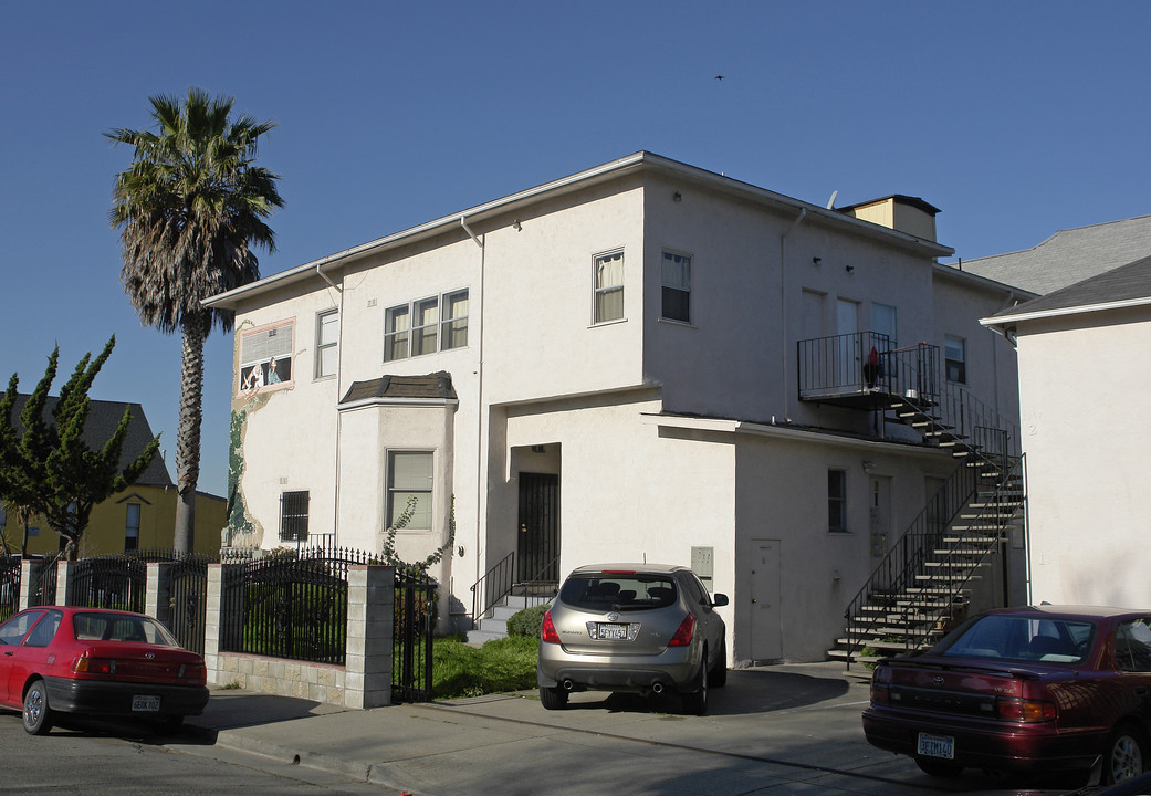 1209 West St in Oakland, CA - Building Photo