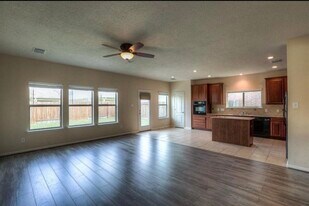 29610 Legends Glen Dr in Spring, TX - Building Photo