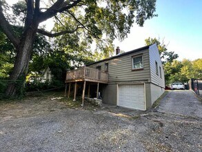 1431 E 75th Terrace in Kansas City, MO - Building Photo - Building Photo