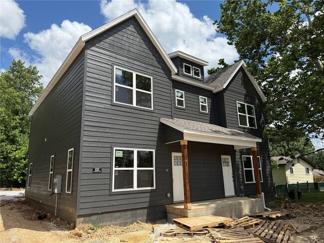 832 Dockery Ln in Fayetteville, AR - Foto de edificio - Building Photo