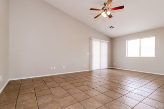 23302 W Ashleigh Marie Dr in Buckeye, AZ - Building Photo - Building Photo