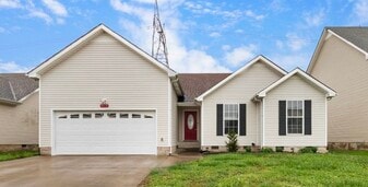 1072 Cindy Jo Ct in Clarksville, TN - Building Photo