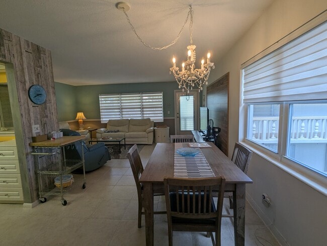 20 Coventry A in West Palm Beach, FL - Building Photo - Building Photo