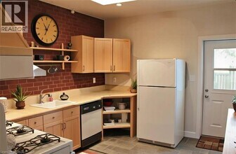 126 Park St N in Hamilton, ON - Building Photo - Building Photo