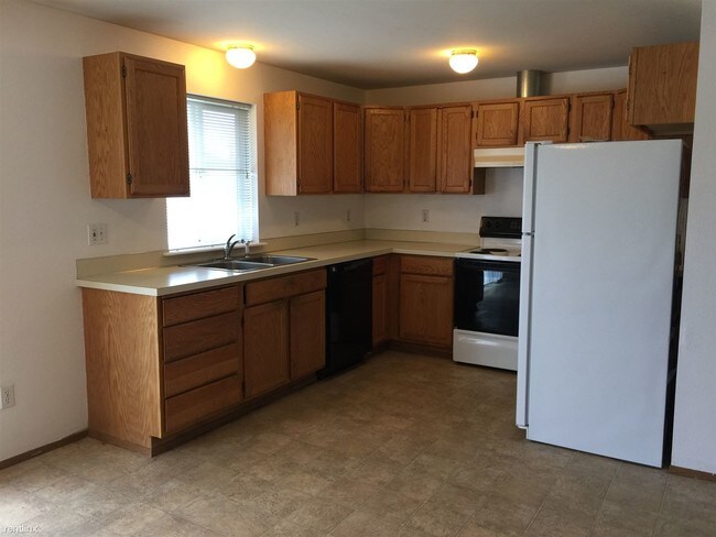 1819 S 12th Ave-Unit -Apt 2 in Yakima, WA - Building Photo - Building Photo