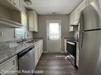 2178 Skyview Dr photo'