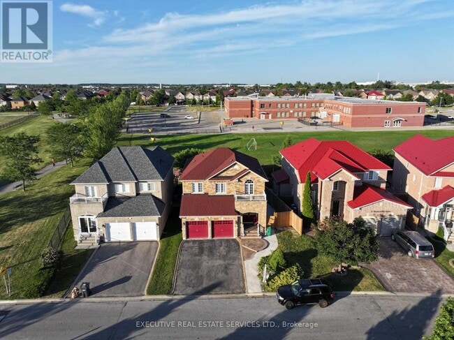 property at 47 Beavervalley Dr