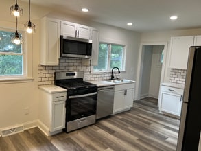 673 Harrison Ave in Akron, OH - Building Photo - Building Photo