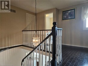 1409 Heritage Way in Oakville, ON - Building Photo - Building Photo