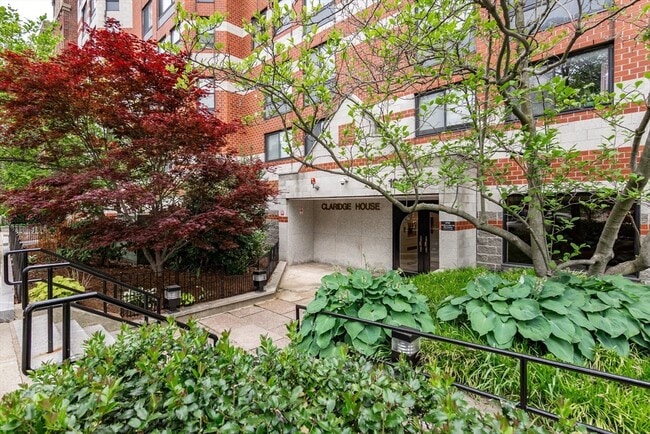 property at 1933 Commonwealth Ave