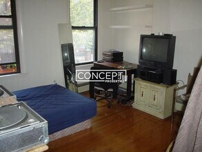 38 Bradford St, Unit 2 in Boston, MA - Building Photo - Building Photo