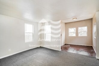 1821 Marquette St in Racine, WI - Building Photo - Building Photo