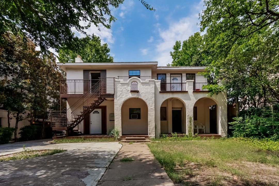 4115 Gilbert Ave in Dallas, TX - Building Photo