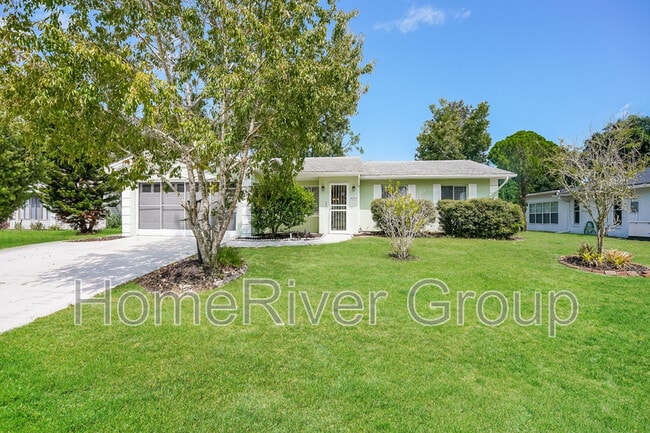 65 Blaine Dr in Palm Coast, FL - Building Photo - Building Photo