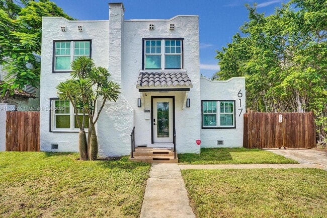 617 36th St in West Palm Beach, FL - Building Photo - Building Photo