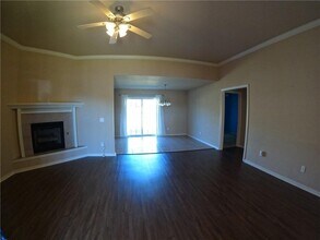 516 Emerald St in Lowell, AR - Building Photo - Building Photo