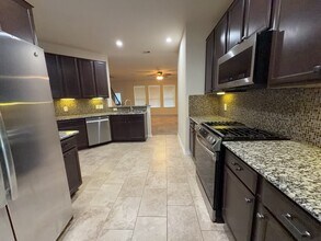 15018 Signal Ridge Way in Cypress, TX - Building Photo - Building Photo