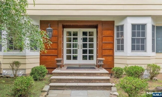 278 Maple St in Haworth, NJ - Building Photo - Building Photo