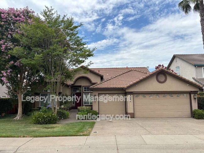 property at 3031 Daggett Dr