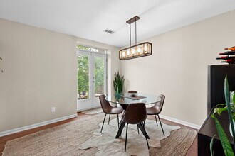 4260 Lindell Blvd in St. Louis, MO - Building Photo - Building Photo